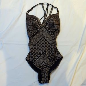 Athleta swim suit NWOT